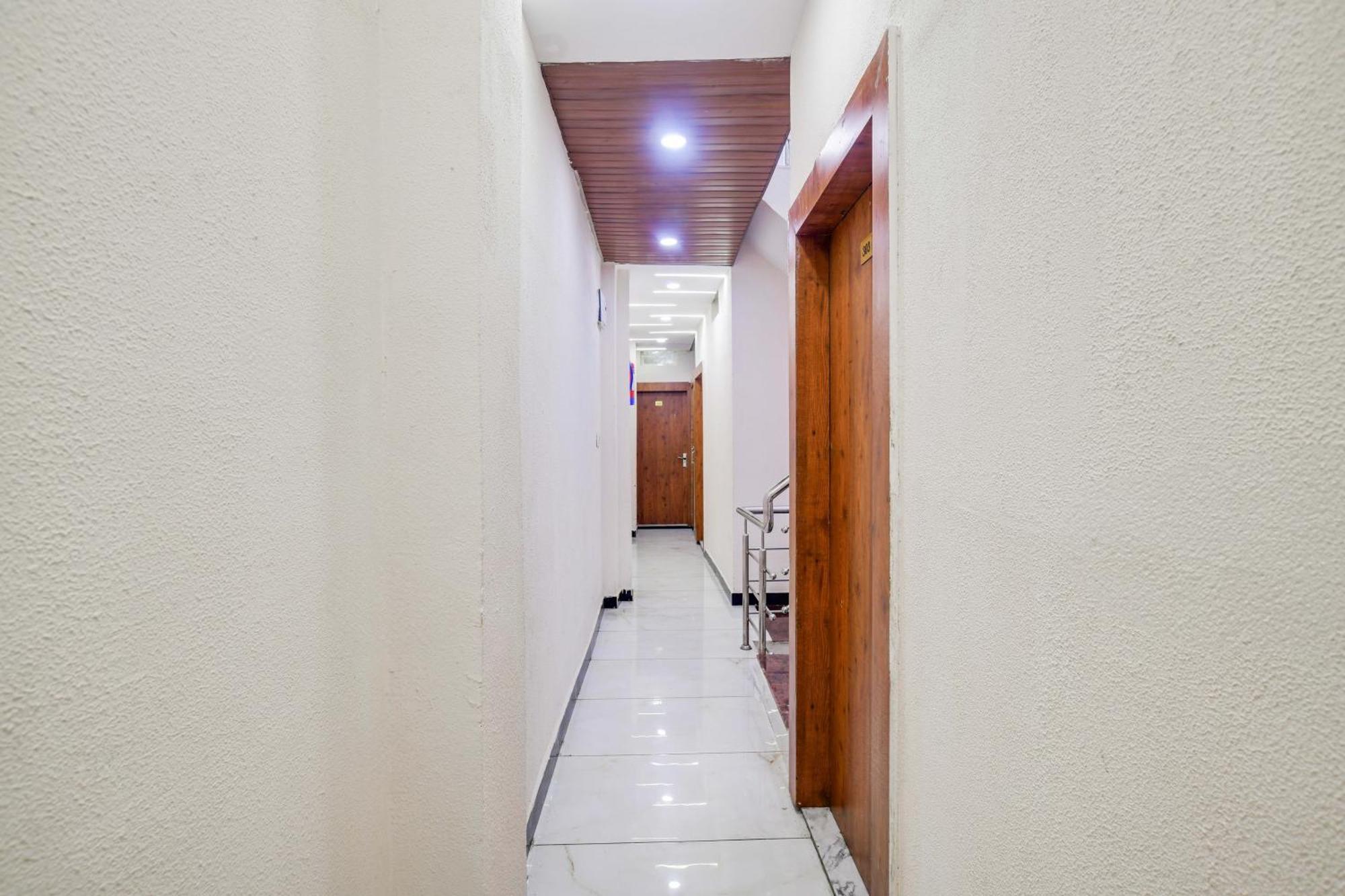 Hotel O Ujjain Near Hari Fatak Eksteriør billede