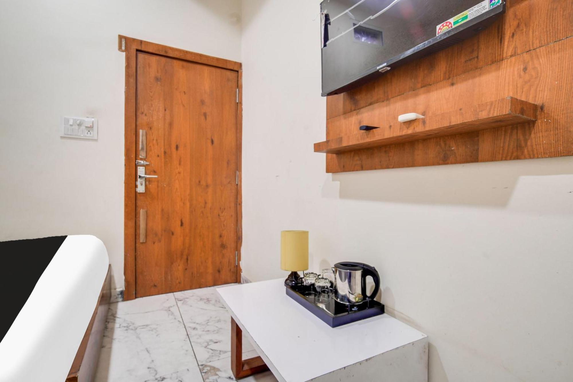 Hotel O Ujjain Near Hari Fatak Eksteriør billede